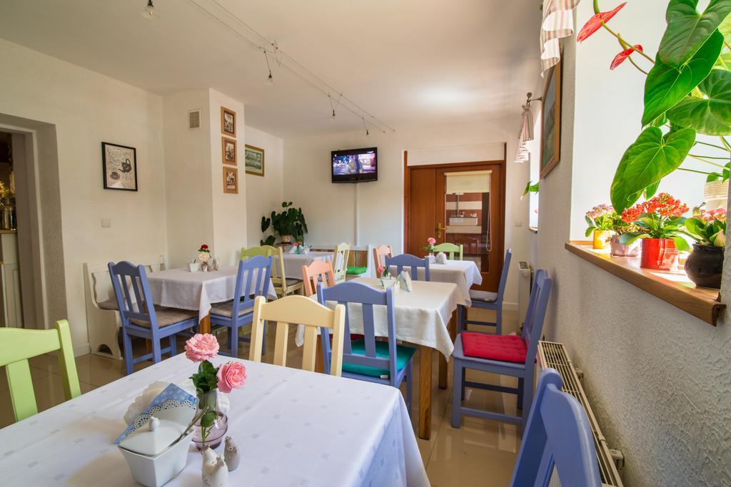 Sandomiria Extérieur photo